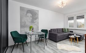 City Centre Pet-Friendly Apartment Koszalinska By Noclegi Renters